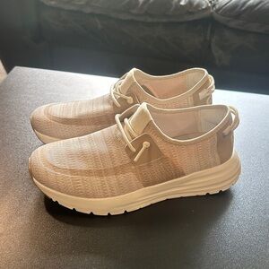 Hey Dude Women’s Sirocco Slip-On Sneakers Size 7 Beige